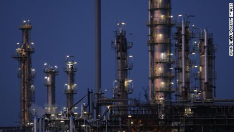 Opinia: Najlepsze rozwiązanie na rosnące ceny gazu: opodatkowanie firm naftowych